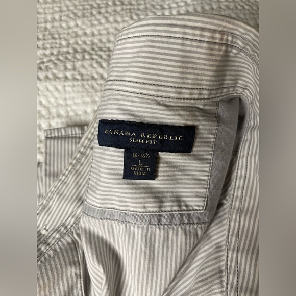 **3 for $21**!!! Banana Rep Men’s long sleeve btn-up, Slim Fit sz L, 16-16.5 nck - Picture 2 of 11